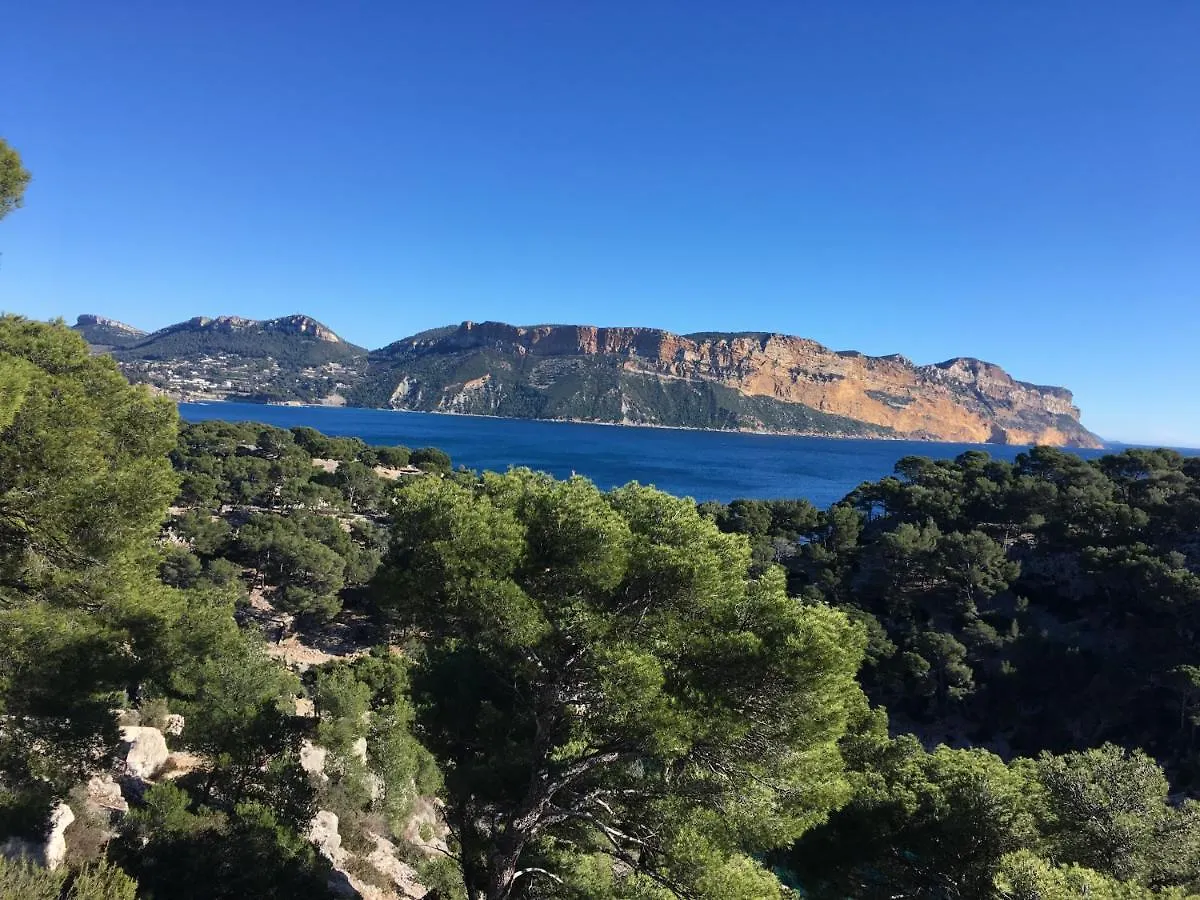 Boutique Hostel By Cassis Guest house